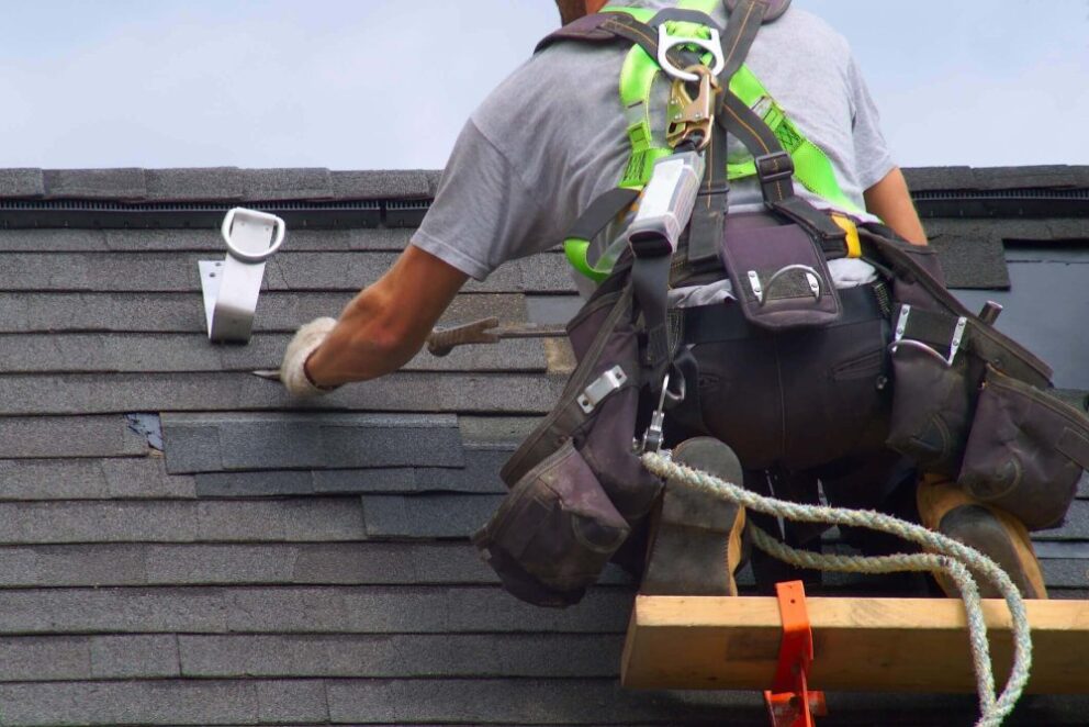 professional roof maintenance